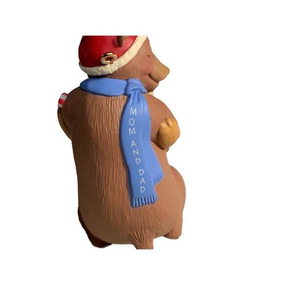 Hallmark Keepsake Ornament Mom and Dad  Bear Hugging Ornament Dated 1996 - Picture 3 of 9